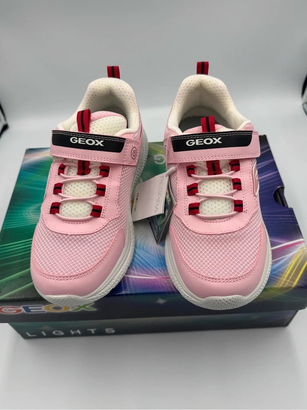 Geox J Sprintye Girl Sneakers Girls 4 US Pink Black NIB J25FWC *no light-up*
